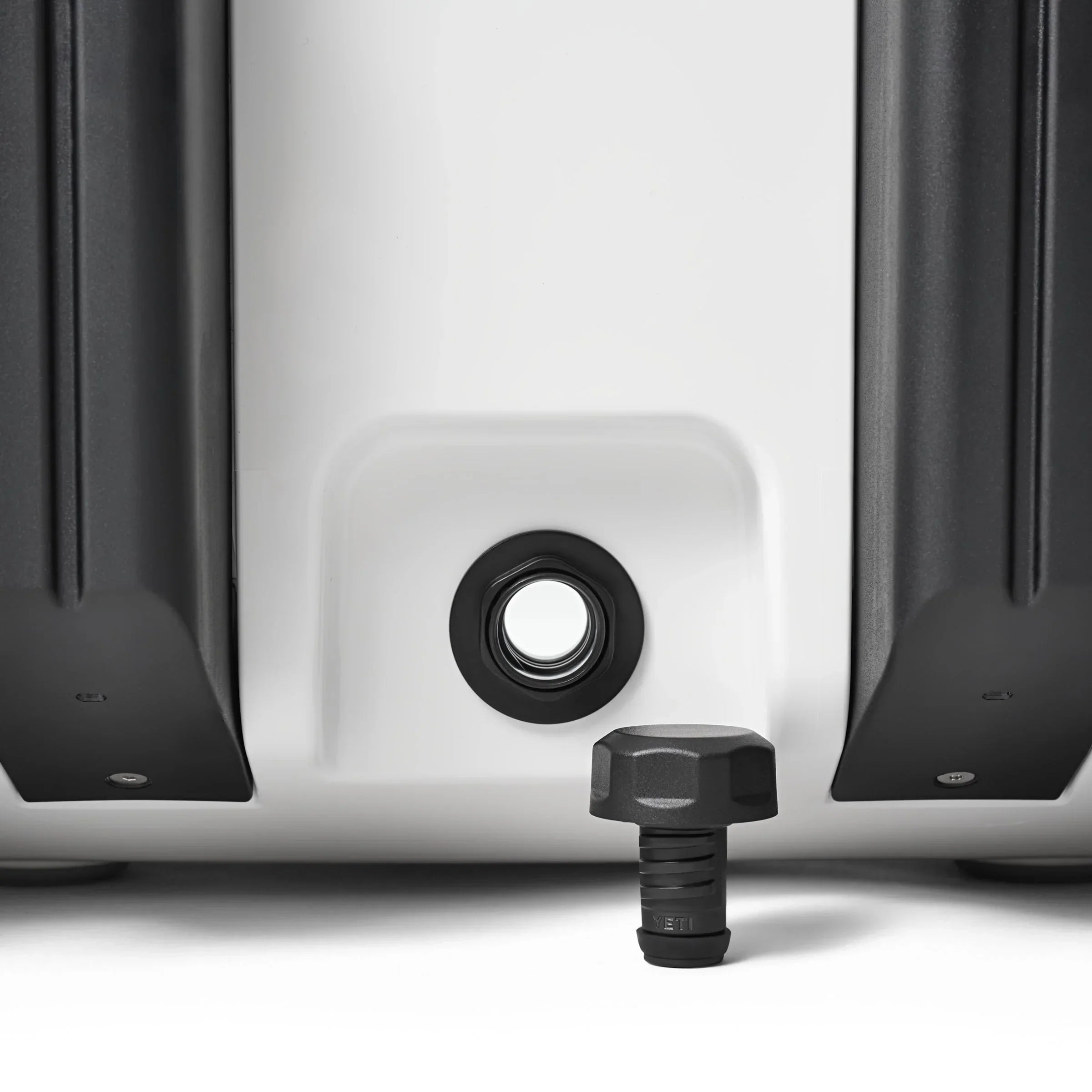 Roadie 60 Wheeled Cooler