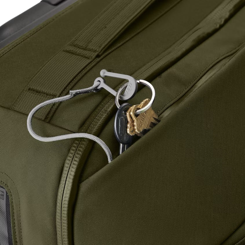 Crossroads Wheeled Luggage 29